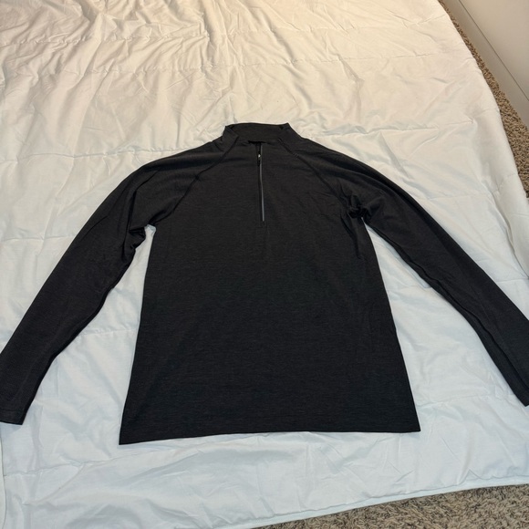 Men's lululemon/bauer 1/4 zip. - Picture 1 of 3